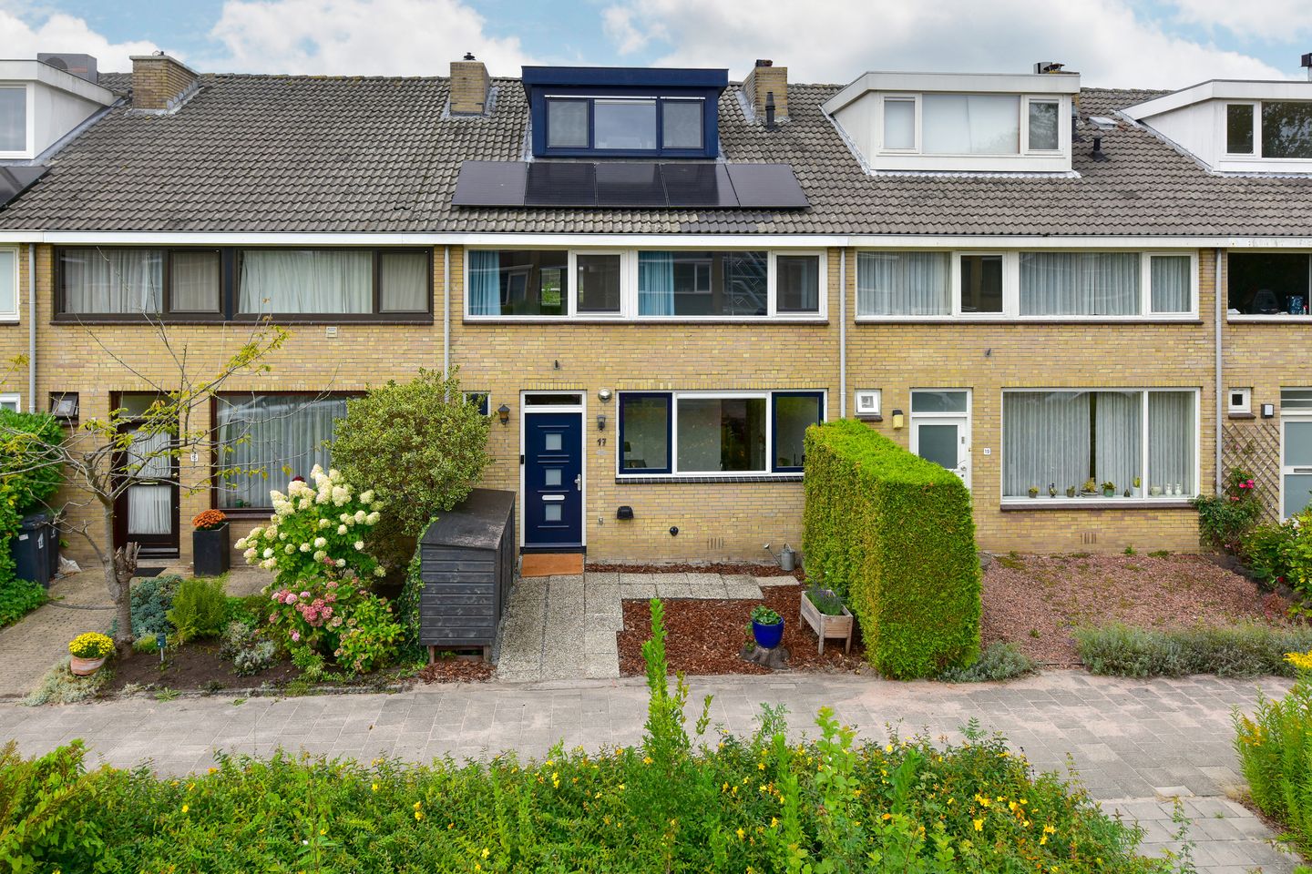 Foto 1 van Waterhoenlaan 17