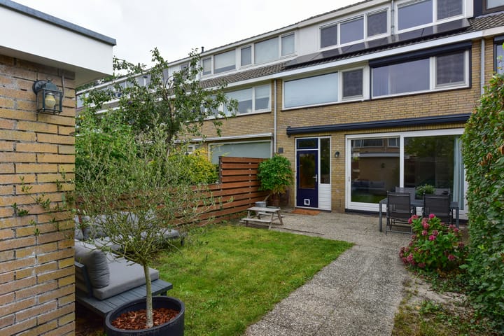 Foto 22 van Waterhoenlaan 17