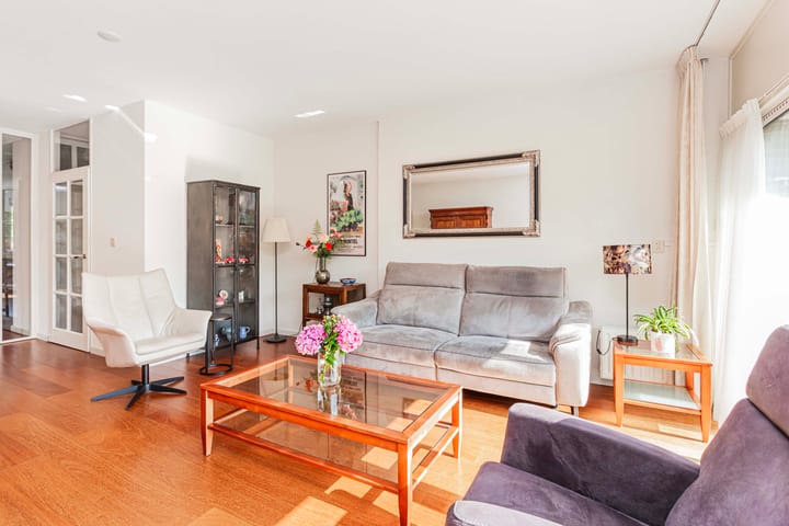 Foto 5 van Romeolaan 10