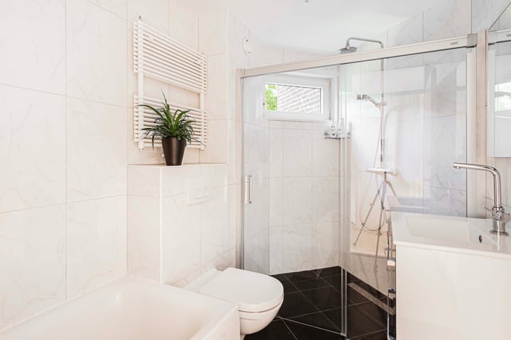 Photo 18 of Romeolaan 10