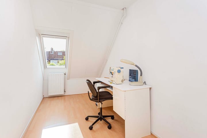 Photo 28 of Romeolaan 10