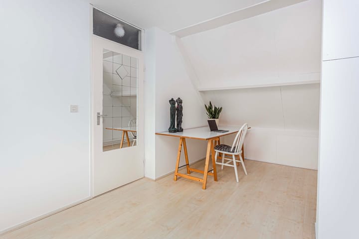 Photo 34 of Romeolaan 10