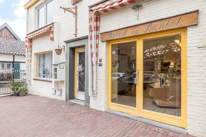 Photo 3 of Dorpstraat 35