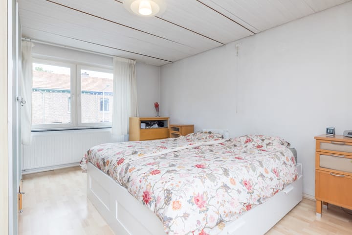 Photo 17 of Dorpstraat 35