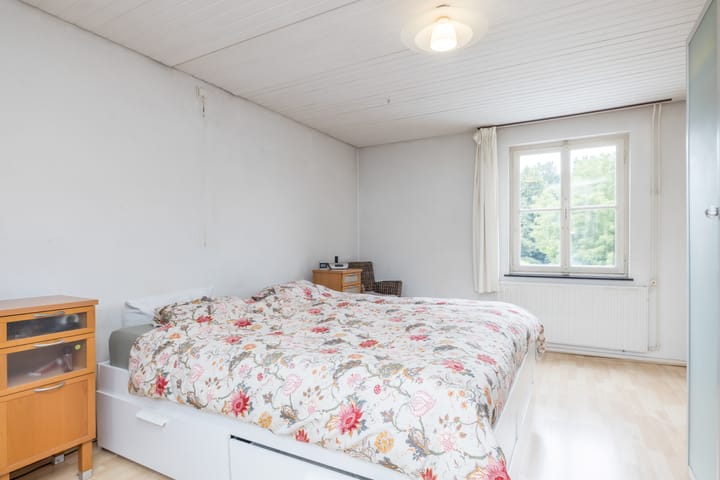 Photo 18 of Dorpstraat 35