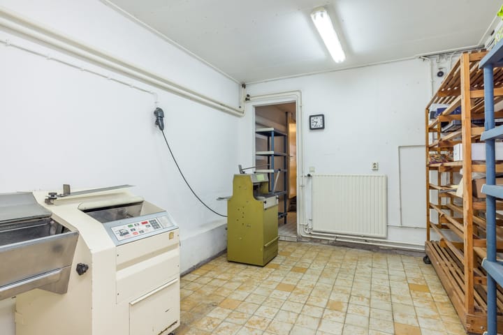 Photo 26 of Dorpstraat 35