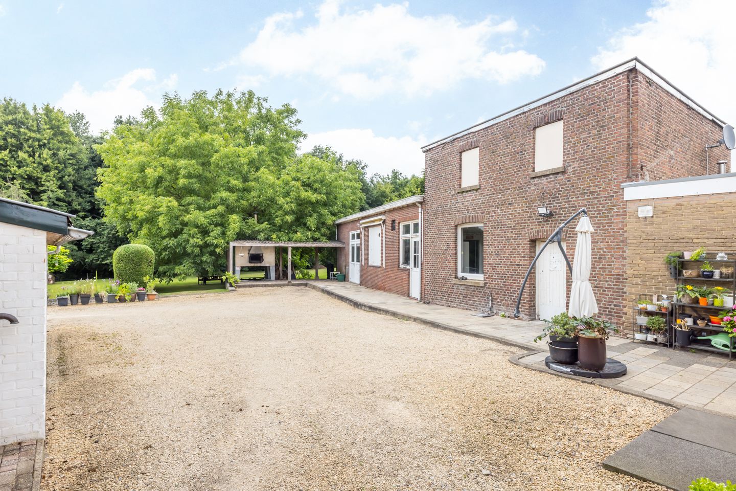 Foto 35 van Dorpstraat 35