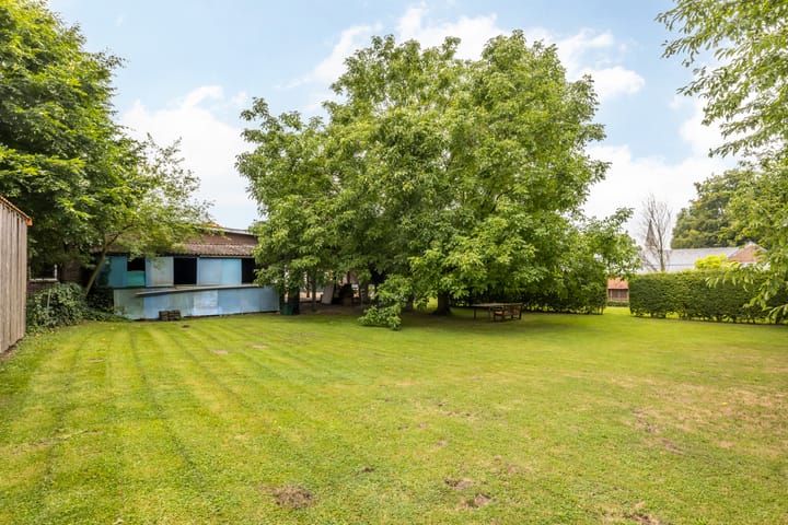 Photo 41 of Dorpstraat 35