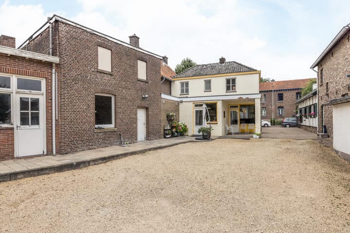 Photo 44 of Dorpstraat 35