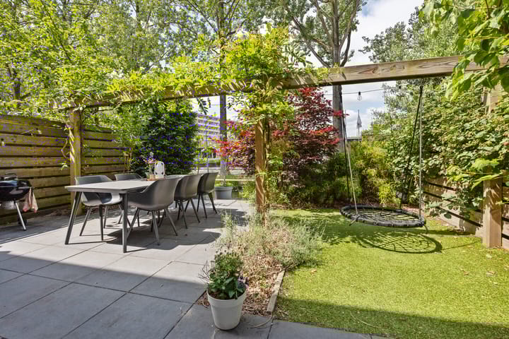 Foto 17 van Anton Geesinkstraat 53