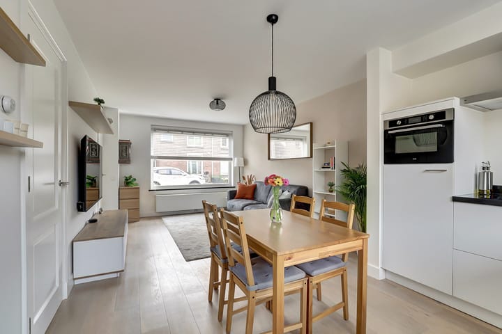 Photo 14 of Heer Arnoldstraat 25