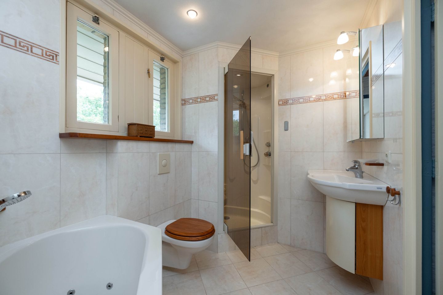 Foto 20 van de Teilen 10