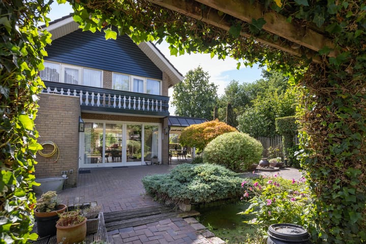 Foto 29 van de Teilen 10