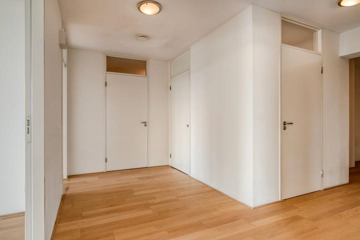 Foto 14 van Landverhuizersplein 35