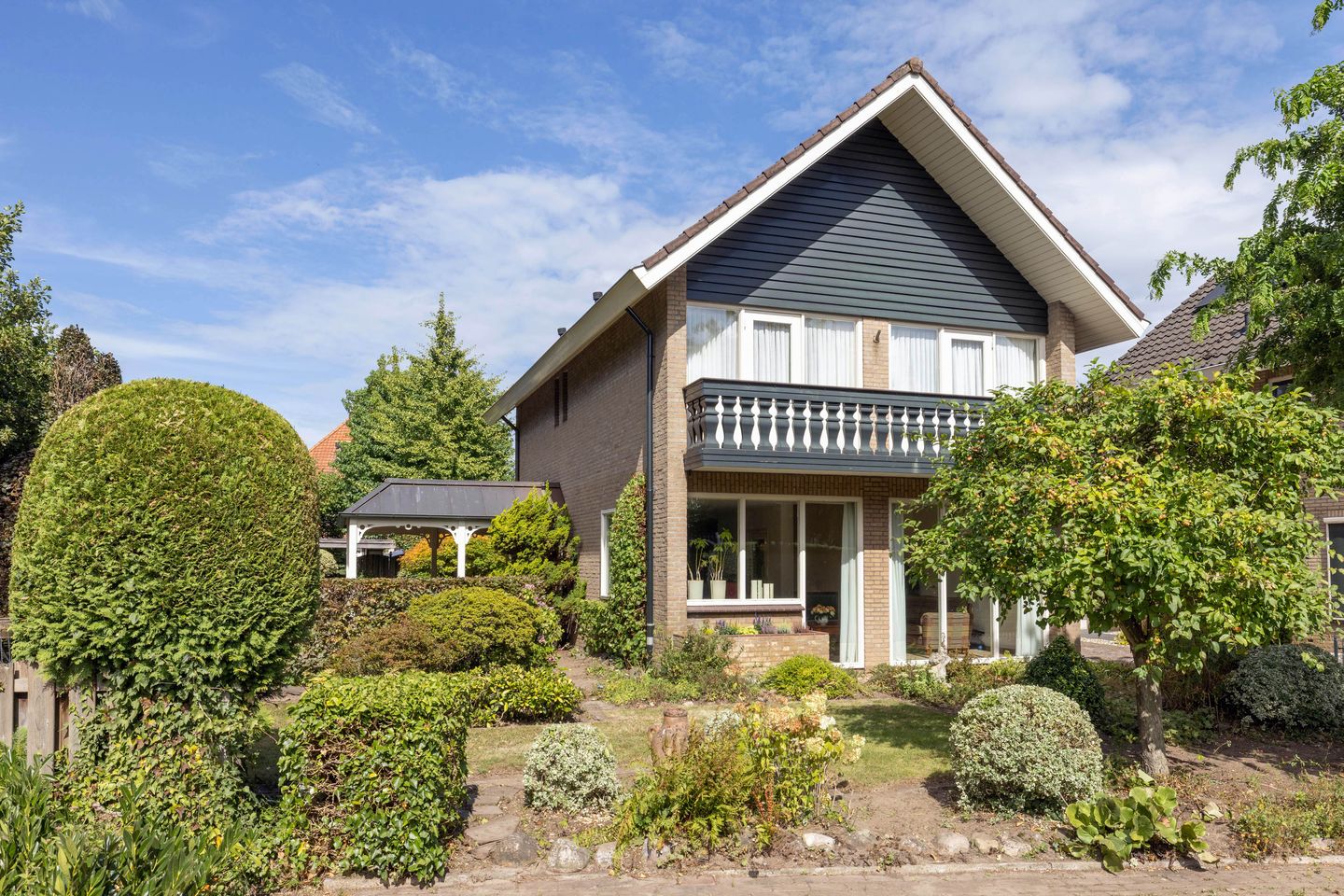 Foto 35 van de Teilen 10