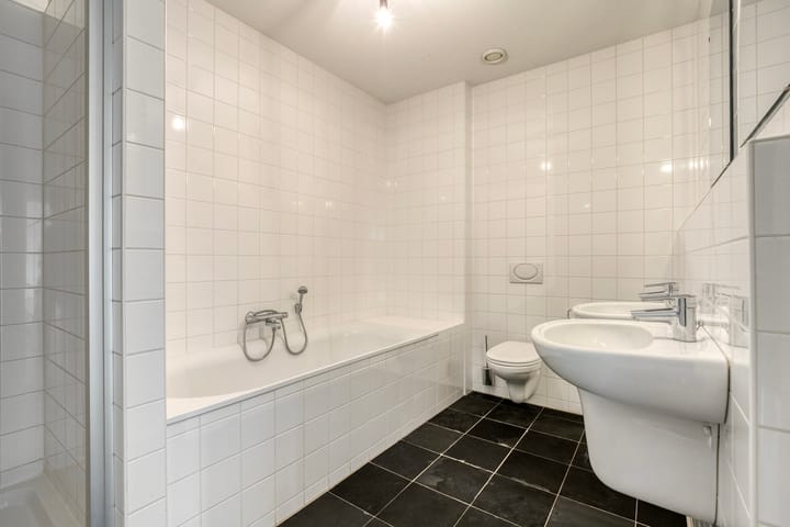 Foto 18 van Landverhuizersplein 35