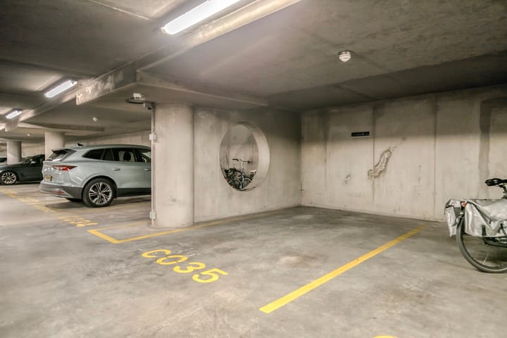 Foto 30 van Landverhuizersplein 35