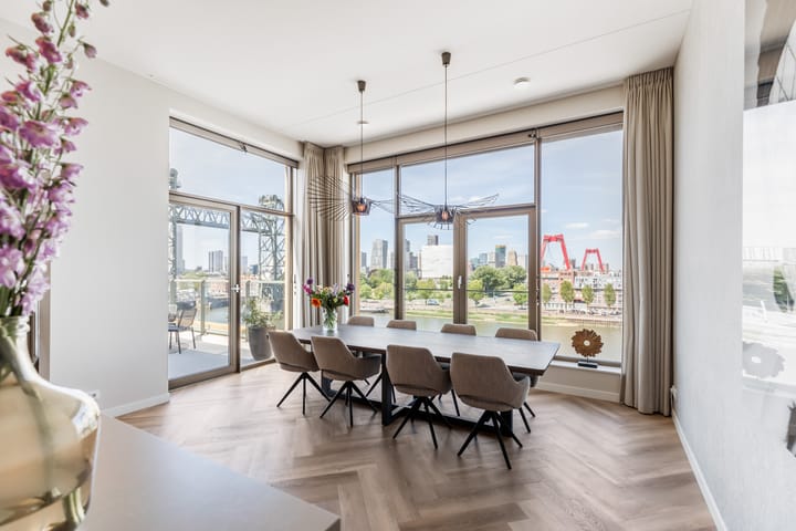 Foto 17 van Nassaukade 24-S