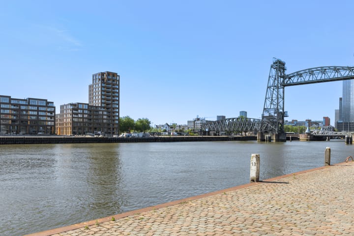 Foto 73 van Nassaukade 24-S