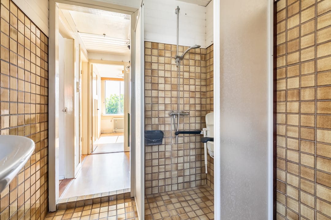 Photo 17 of Zwaluwstraat 30