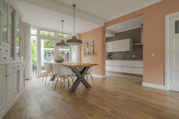 Foto 3 van Brederostraat 6