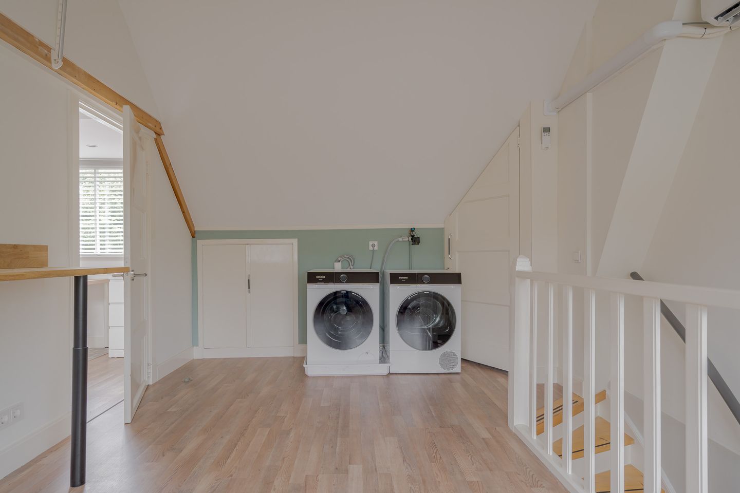 Foto 50 van Brederostraat 6