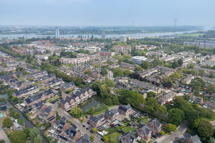 Photo 30 of Waterland 57