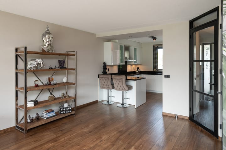 Photo 16 of Waterland 57