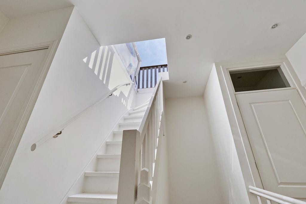 Photo 22 of Willem van Outhoornstraat 43