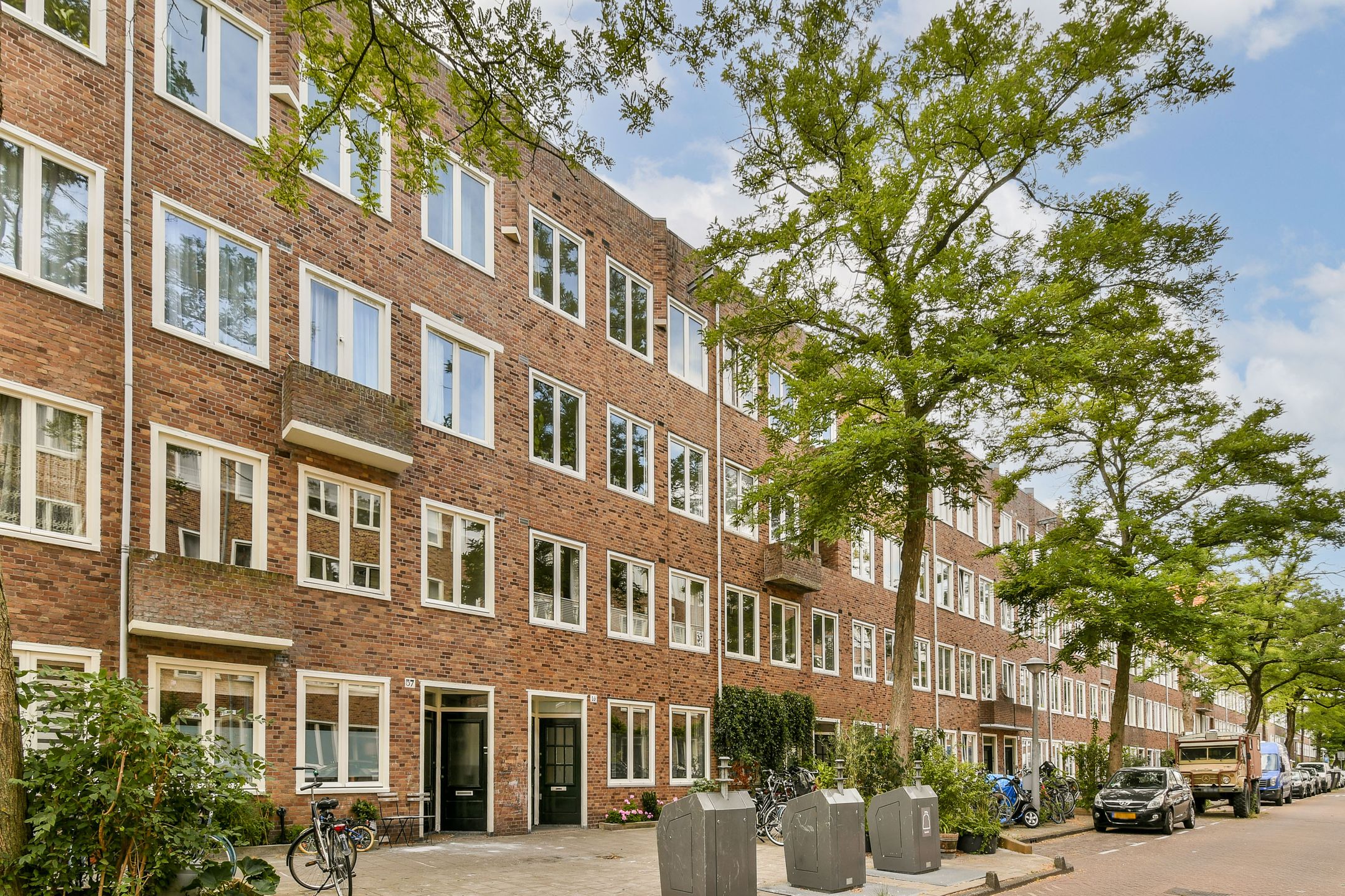 Foto 24 van Van Spilbergenstraat 57-3