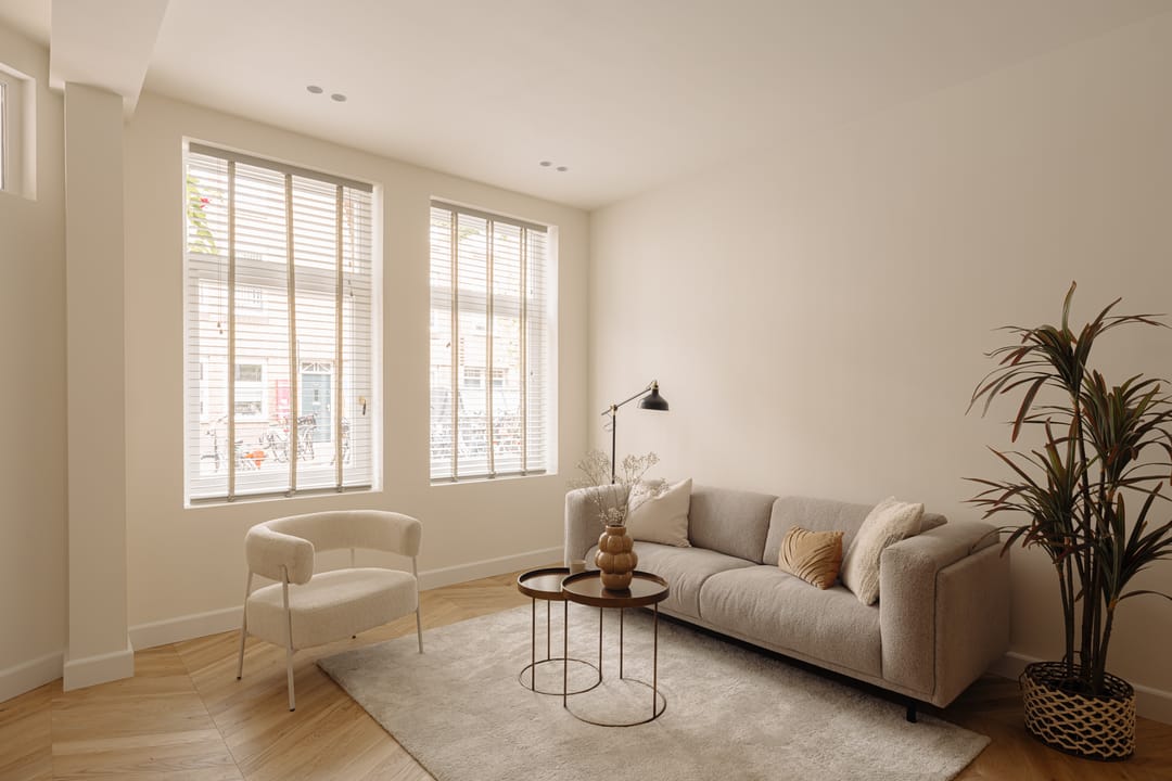 Photo 2 of Lutmastraat 75-A