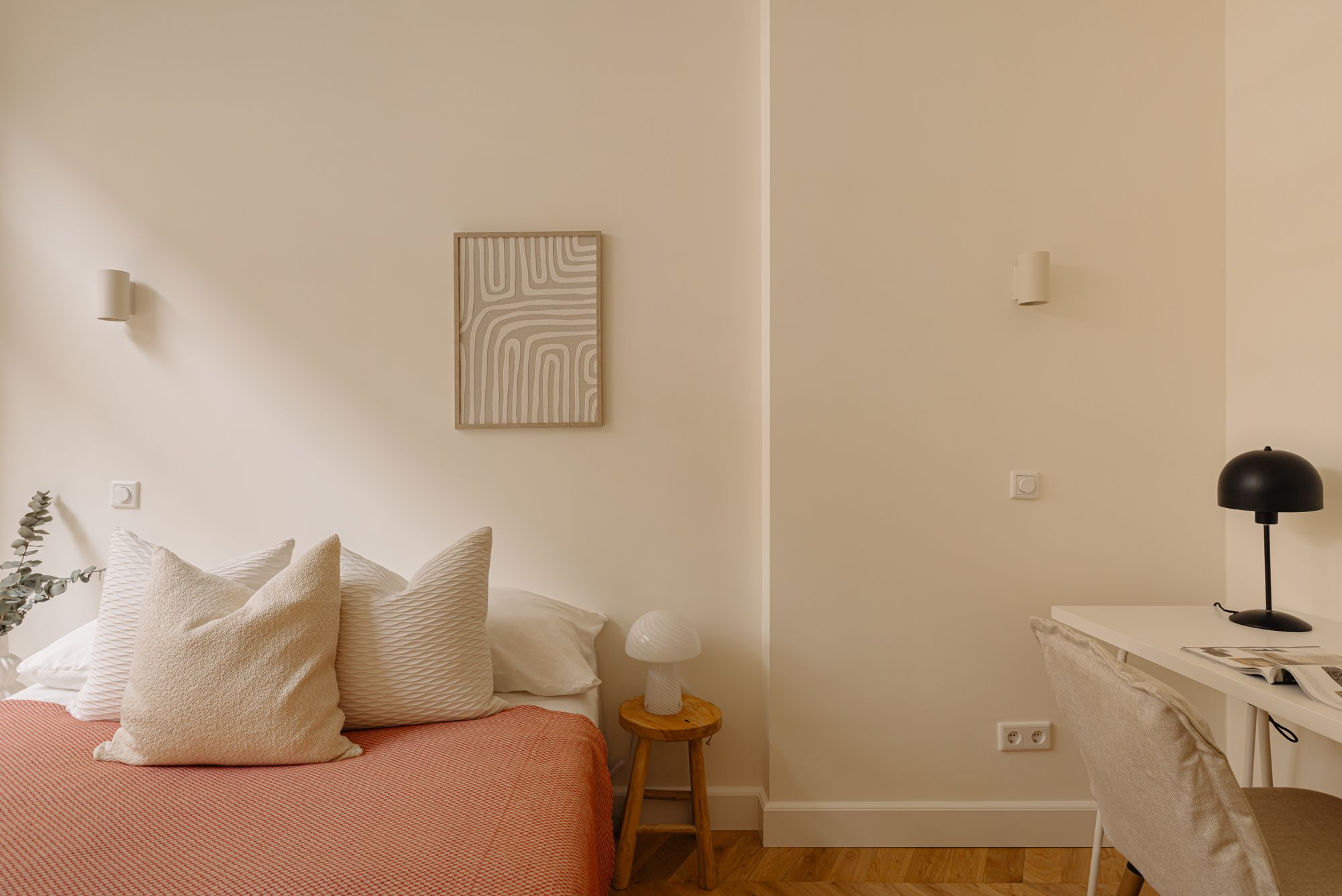 Photo 12 of Lutmastraat 75-A