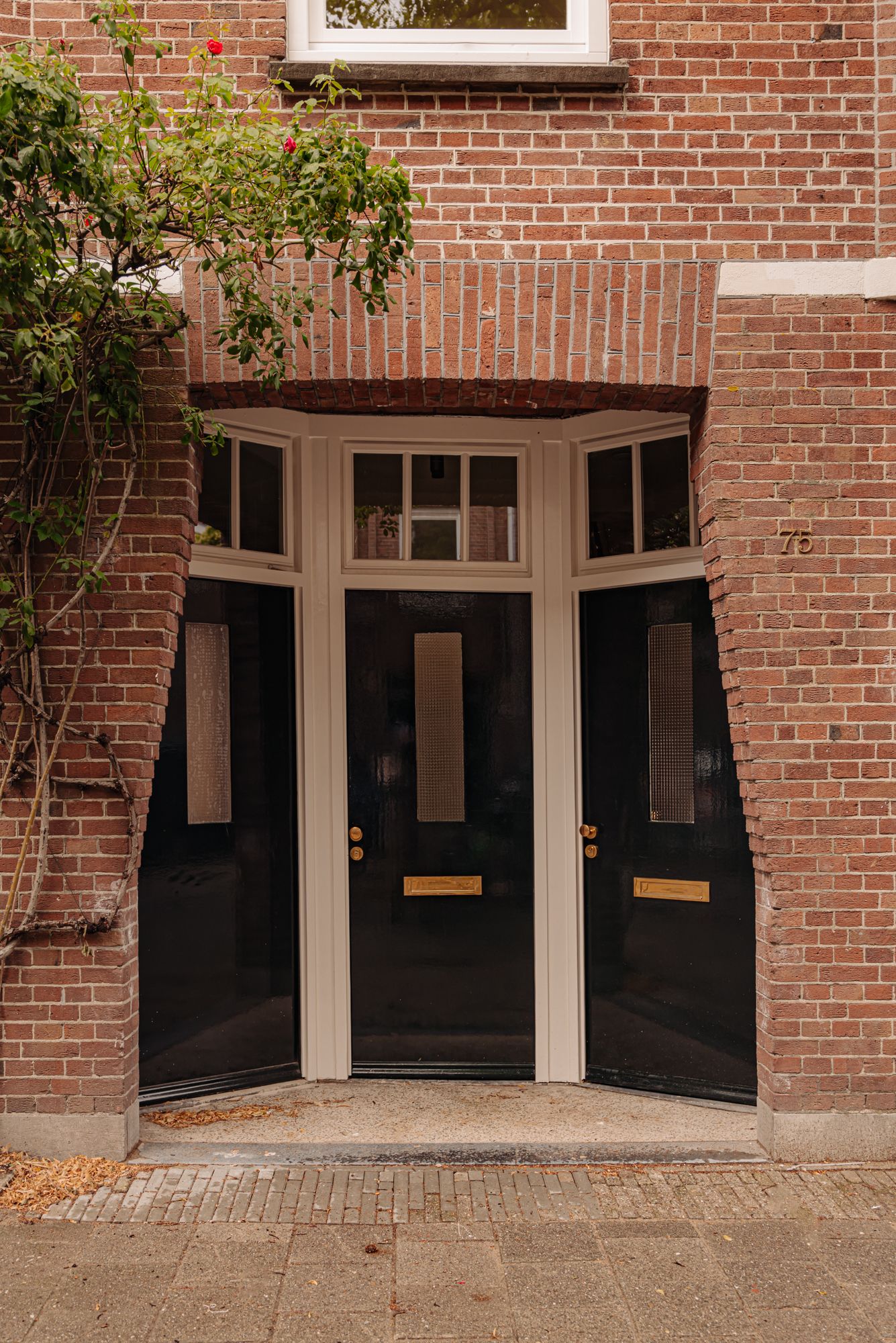 Photo 20 of Lutmastraat 75-A