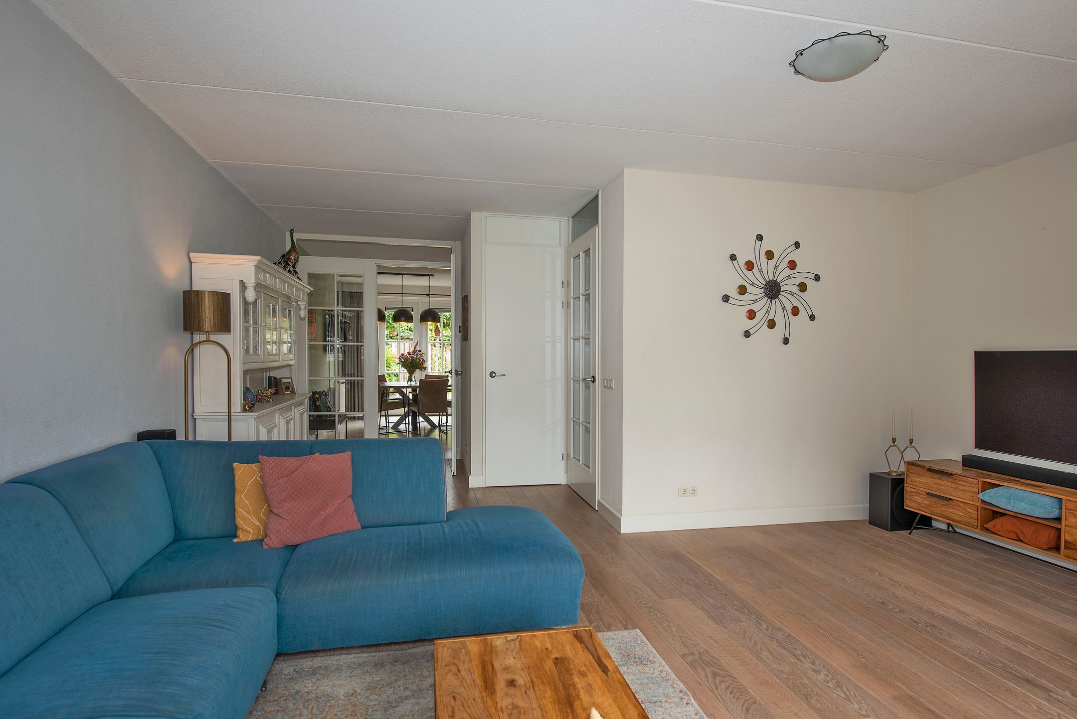 Foto 6 van Laan oud-Indiëgangers 80