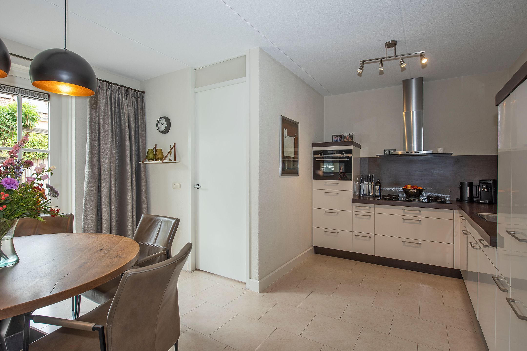 Foto 9 van Laan oud-Indiëgangers 80