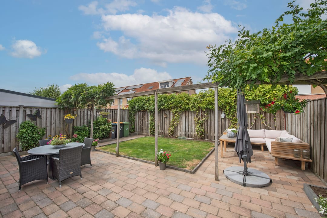 Foto 28 van Laan oud-Indiëgangers 80