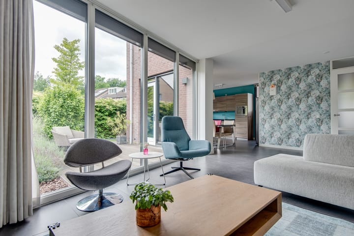 Photo 2 of Christiaan Kannemansstraat 36