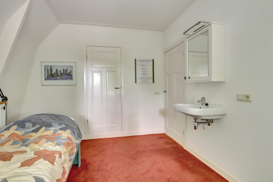 Foto 13 van Tromplaan 8-A