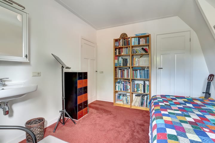 Foto 15 van Tromplaan 8-A