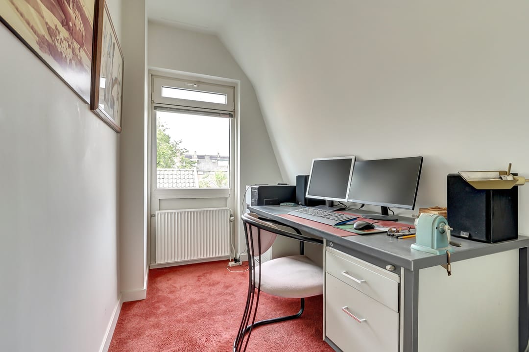 Foto 16 van Tromplaan 8-A