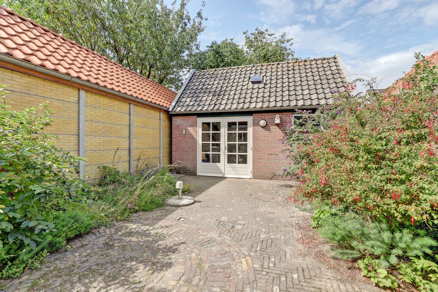 Foto 20 van Tromplaan 8-A