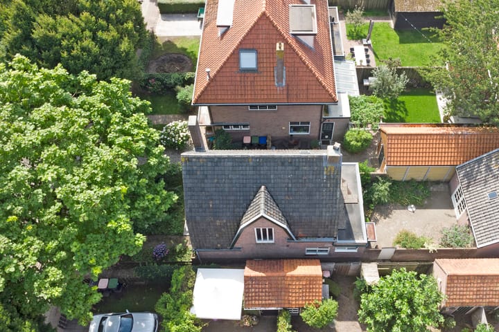 Foto 23 van Tromplaan 8-A