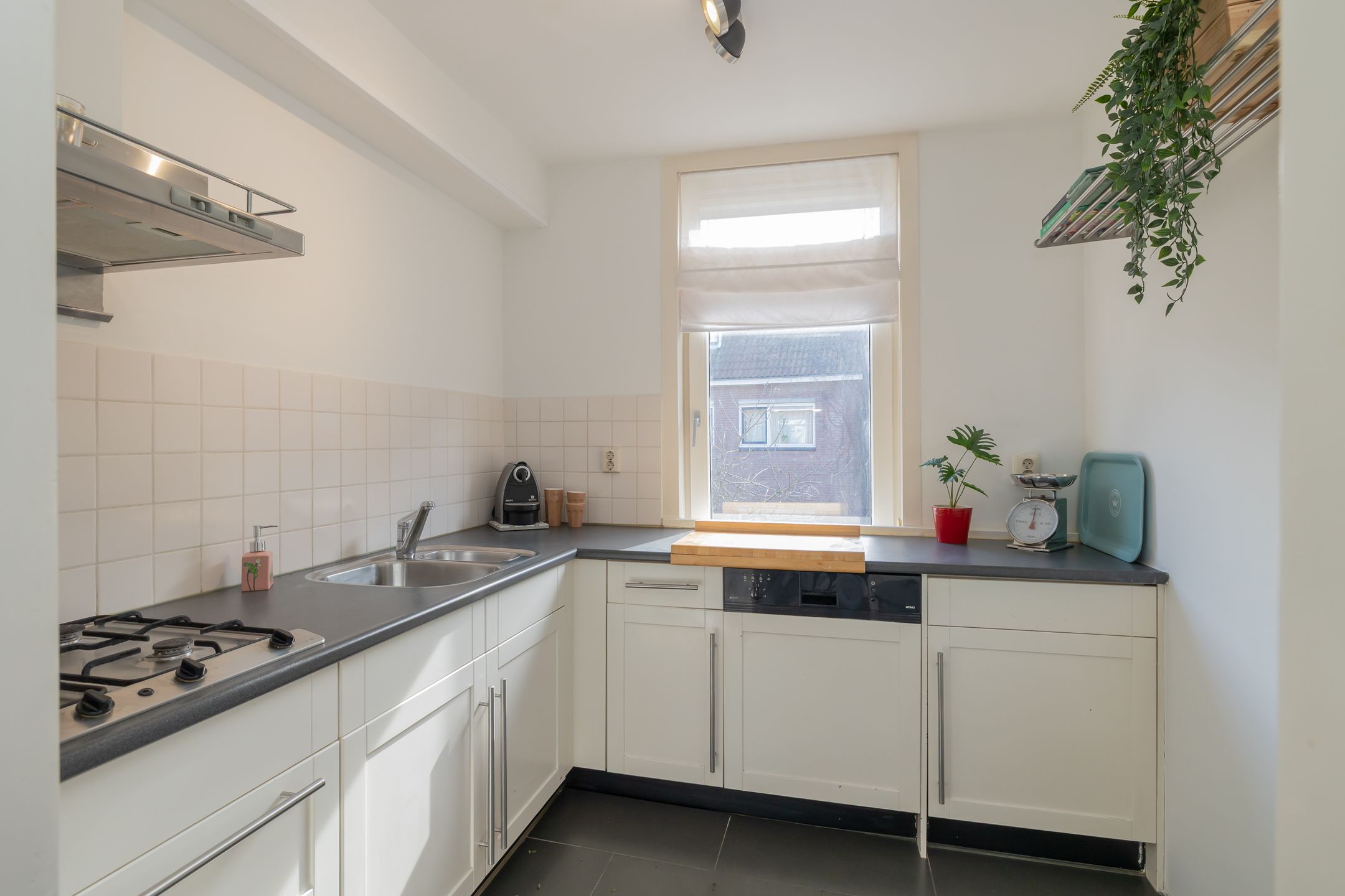 Foto 12 van Barentszstraat 235