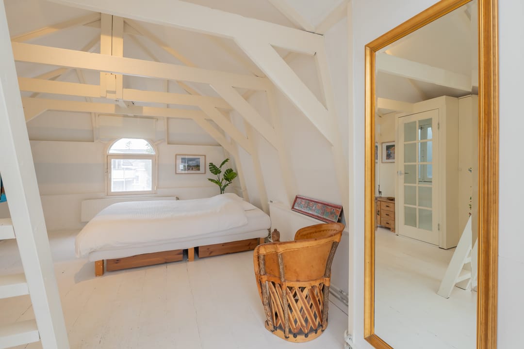 Foto 16 van Barentszstraat 235