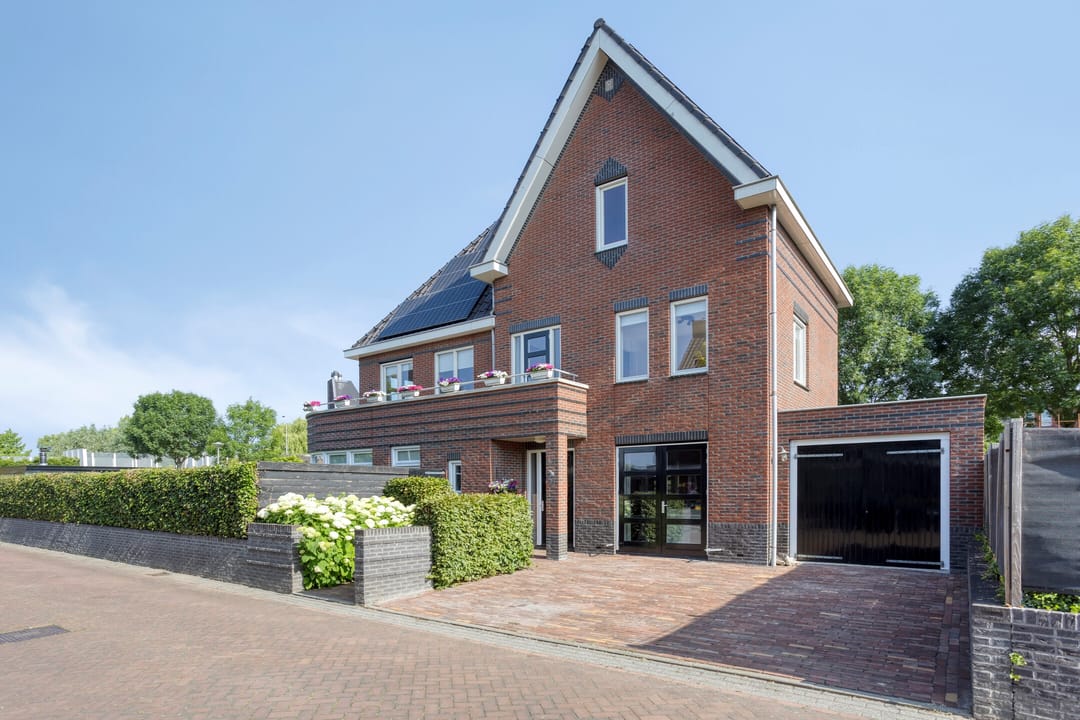 Foto 1 van Engelaanhof 16