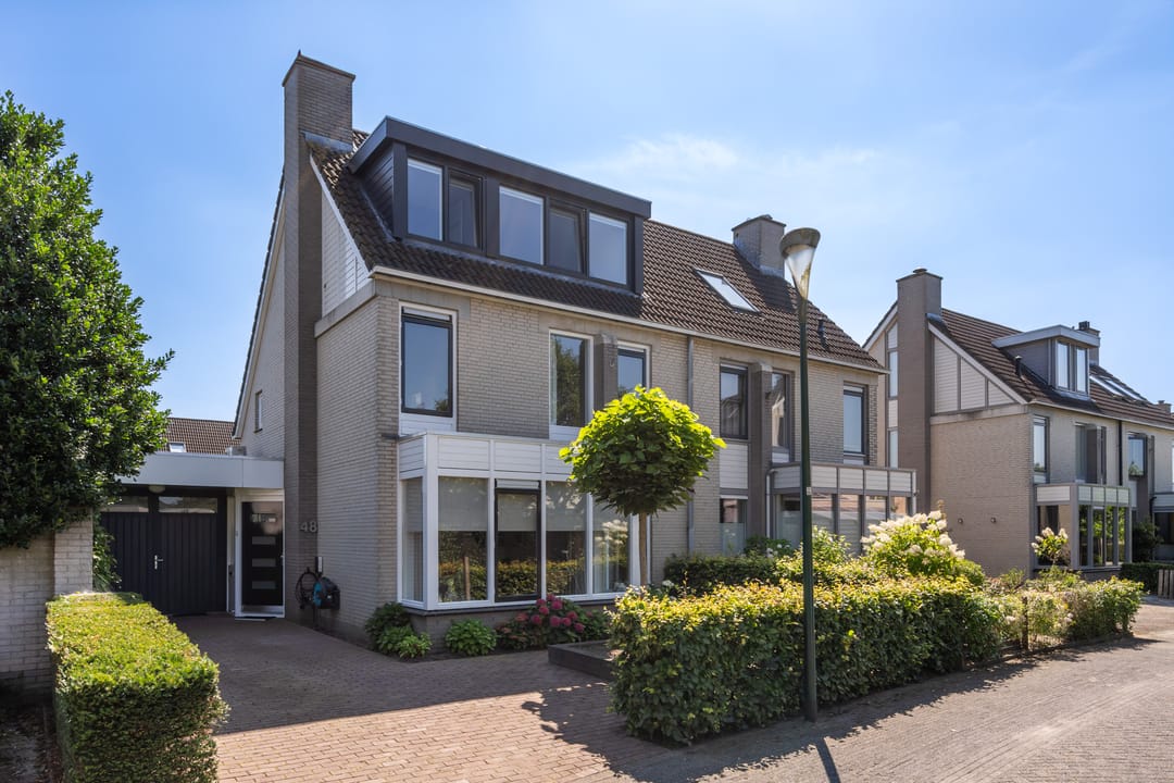 Photo 1 of Schepenen 48