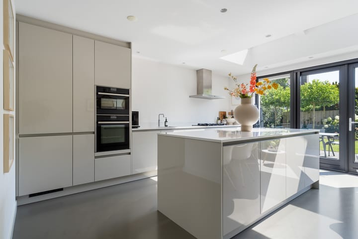 Photo 2 of Schepenen 48