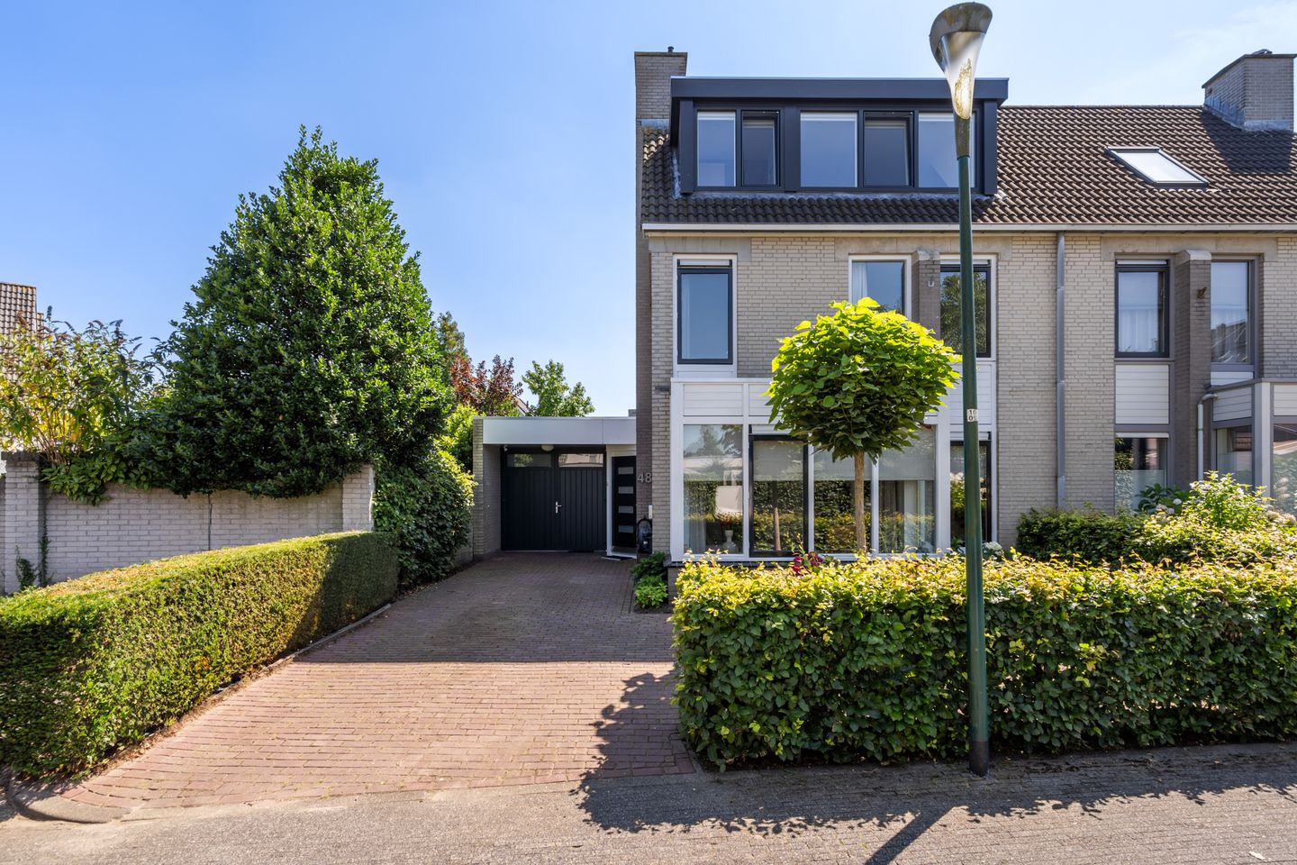 Photo 5 of Schepenen 48