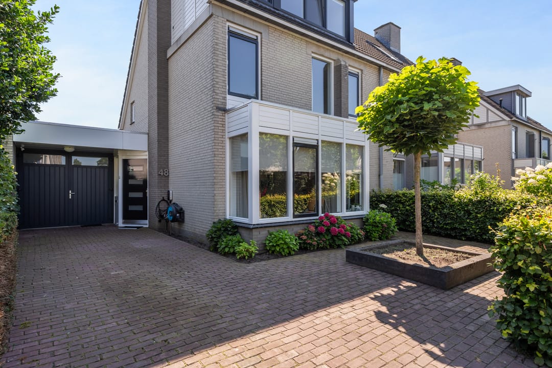 Photo 8 of Schepenen 48