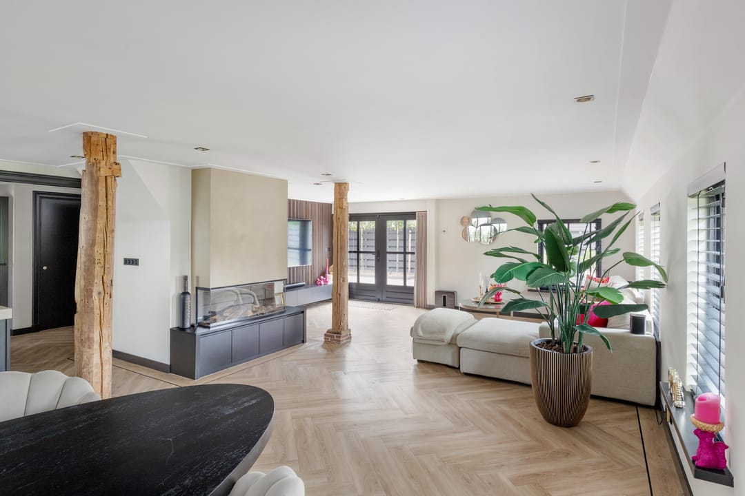 Foto 13 van Middenweg 580